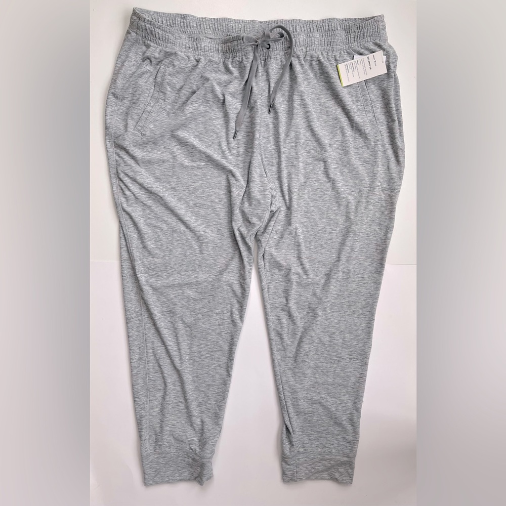 ✨NEVER WORN✨ Old Navy Breathe On Drawstring Pants-size XXL